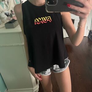 Black athletic puma tank